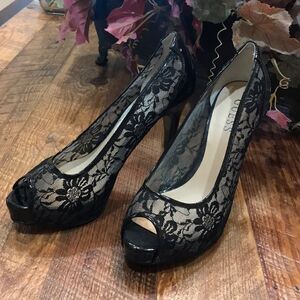 Guess Peep Toe Patent Black Heels